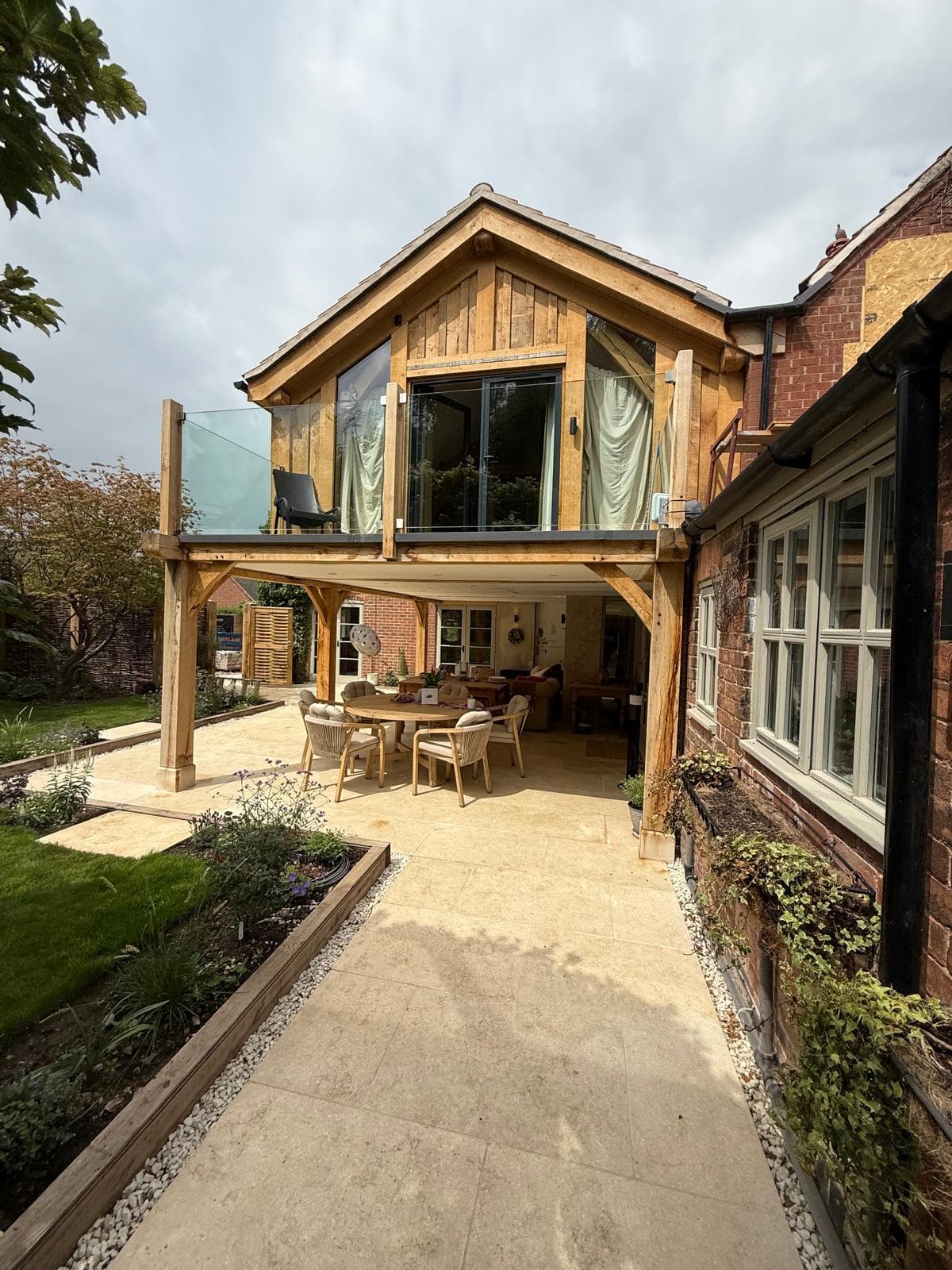 Scoop Contracts - Oak frame extension project